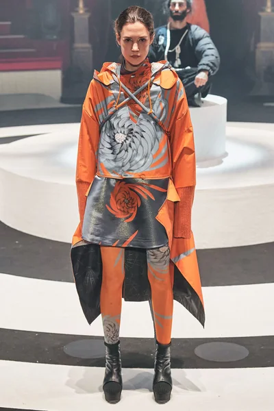 Look 42